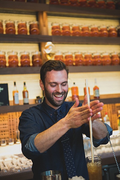 USBG Names 2015 National Bartender of the Year