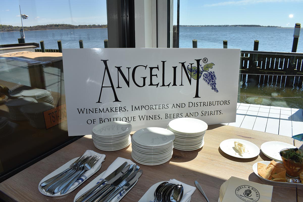 Angelini Wine Hosts Trade Tasting for Accounts