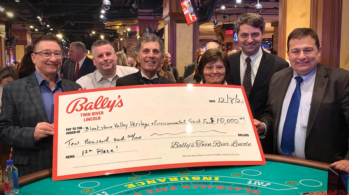 Bally’s Twin River Supports Local Charities