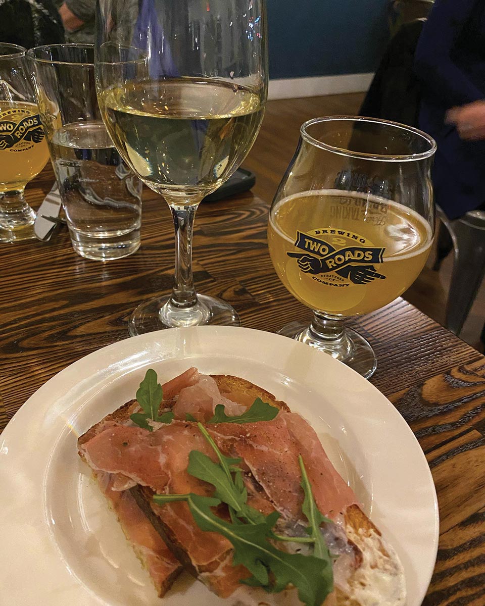 Marlborough Tavern Hosts Beer v. Wine Pairing Dinner