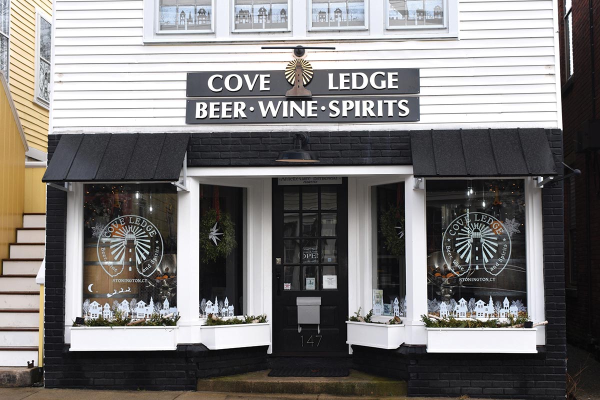 Retail Review: Cove Ledge Beer, Wine and Spirits