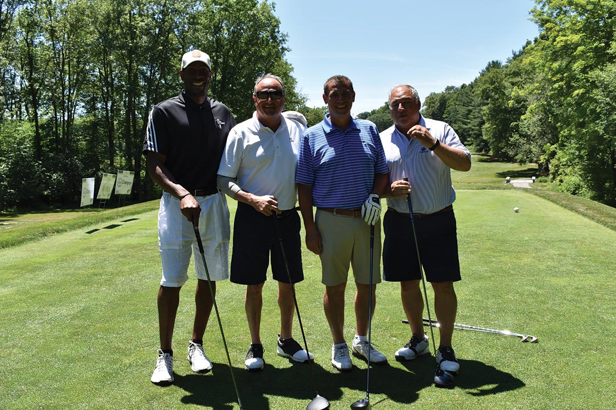 Connecticut Restaurant Association Gathers for Golf Classic