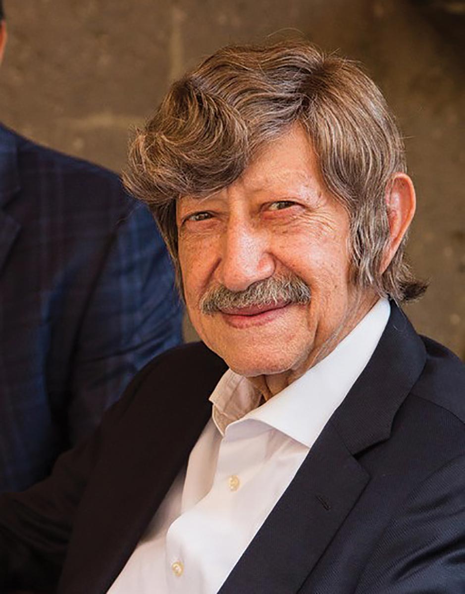 Patrón Founding Master Distiller Alcaraz Passes Away