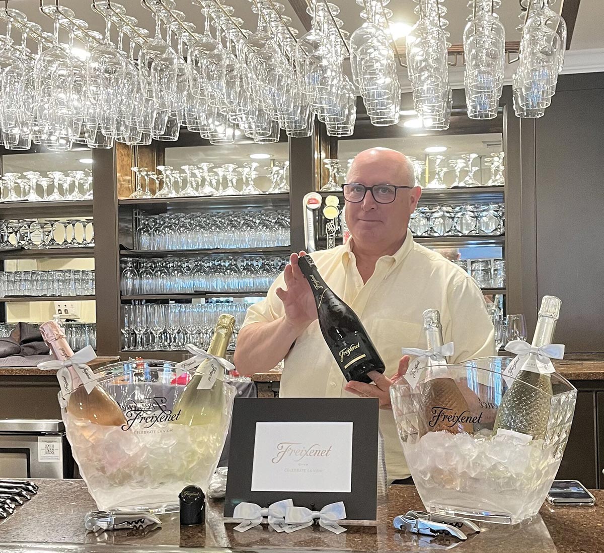 Freixenet Mionetto Pours at Westport Fundraiser