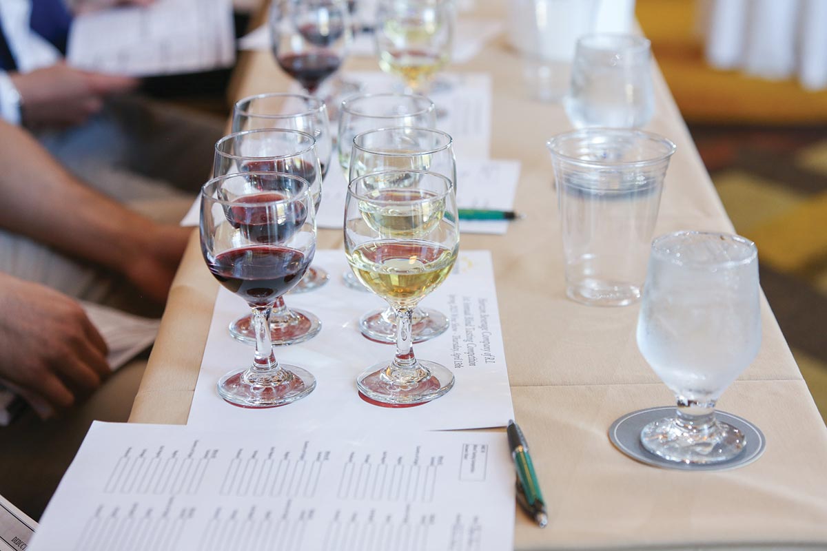 Horizon Blind Tasting Competition Tests Trade Guests