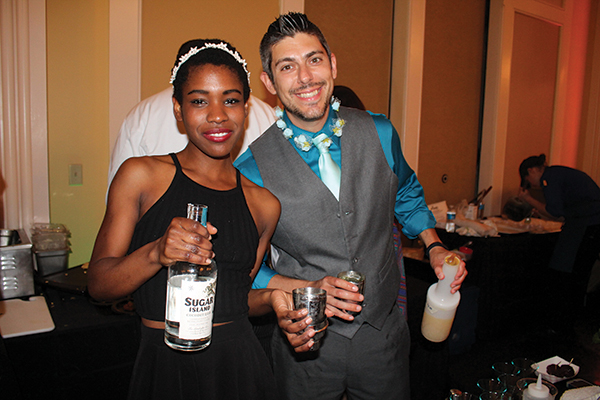 Bar Talent Shines at WNPR’s Food Schmooze Martini Competition