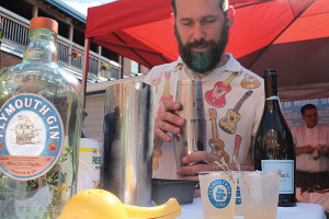 Richard Clemens mixing his cocktail and Plymouth Gin.