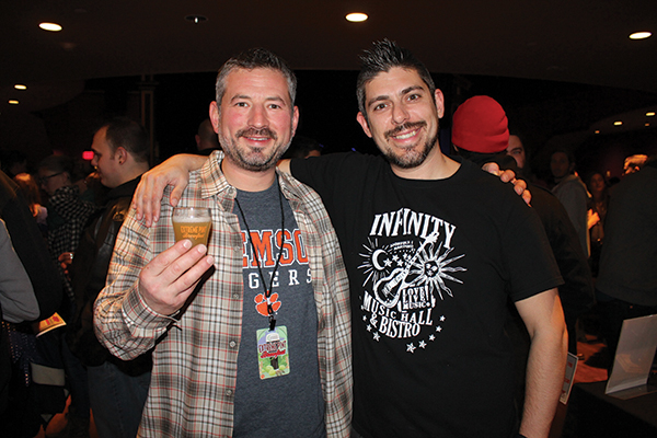 Infinity Music Hall Hosts Extreme Pint Brewfest