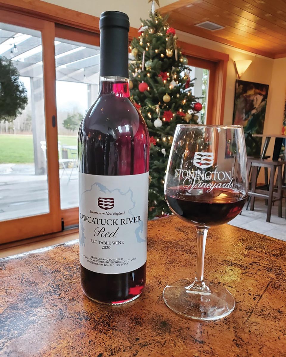 Stonington Vineyards Debuts New Red Blend