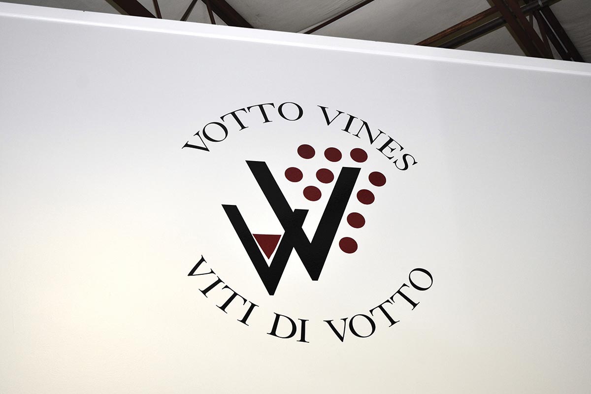 Votto Vines Hosts Spring Trade Tasting