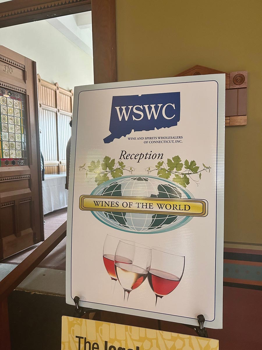 WSWC Hosts Wines of the World Event at State Capitol