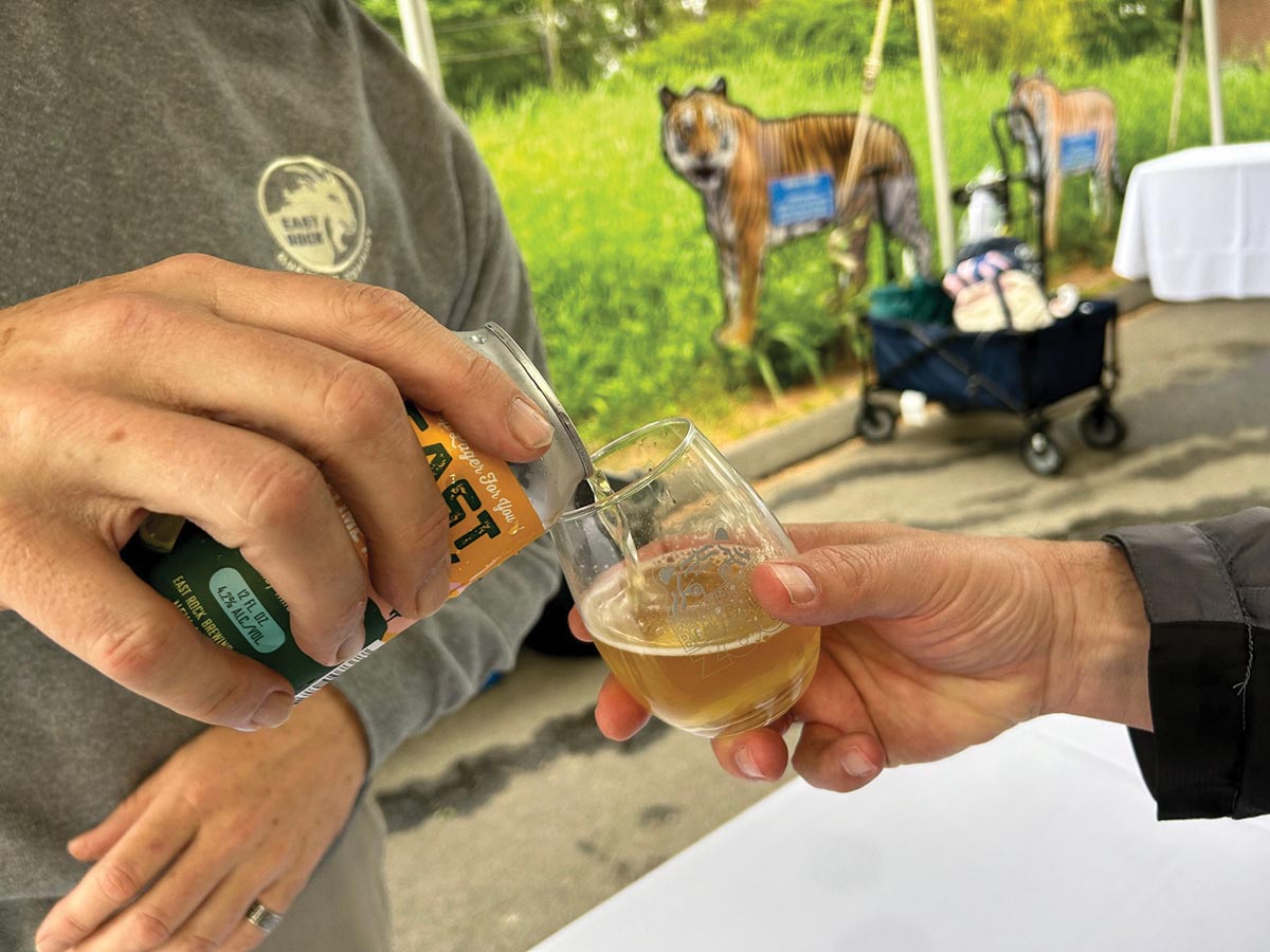 Beardsley Zoo Wild Wine & Food Safari Showcases Tastes