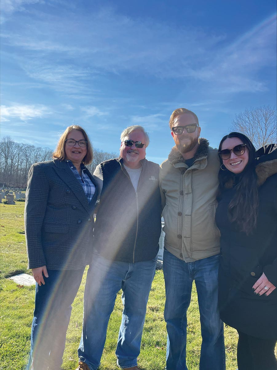 Palm Bay Participates in Wreaths Across America