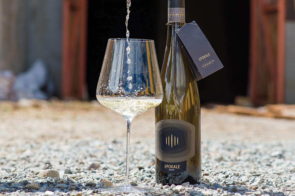 Italian White Wine Awarded 100 Points in an Industry First