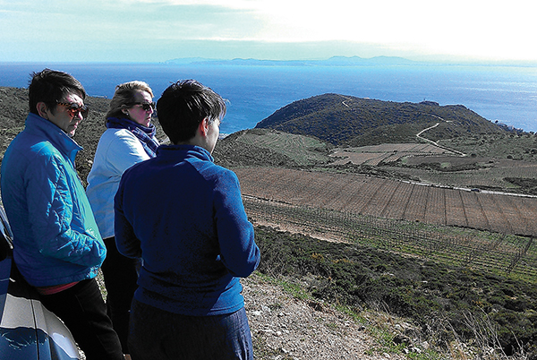 Winebow’s Simpson Visits Spanish Winery