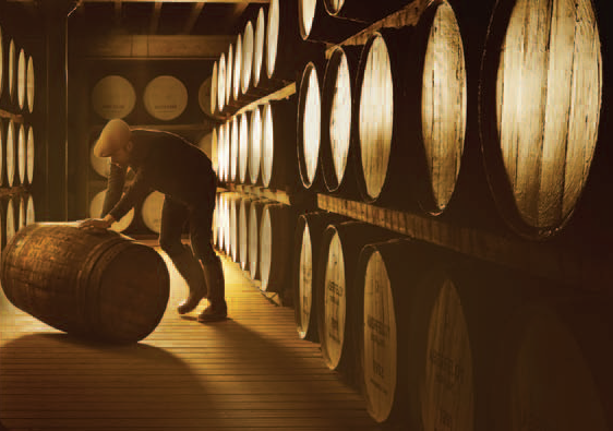 October Cover Story: Scotch Whisky at a Crossroads